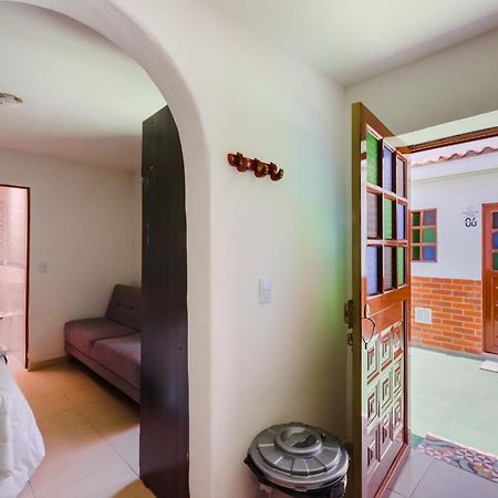 Hostal Dona Eliza Bogota Luaran gambar